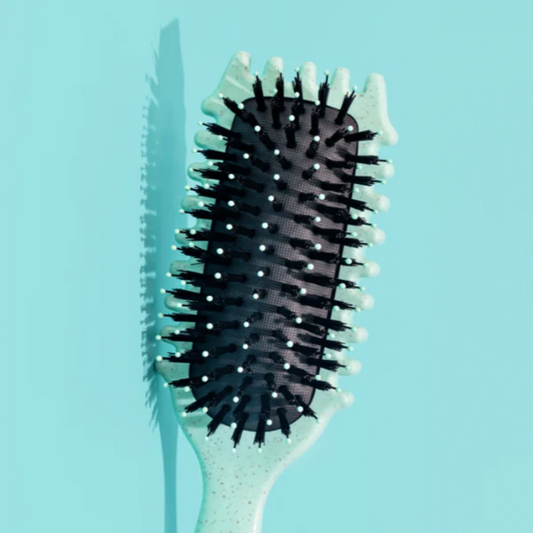 The Viral Bounce Curly Brush - NEW IN